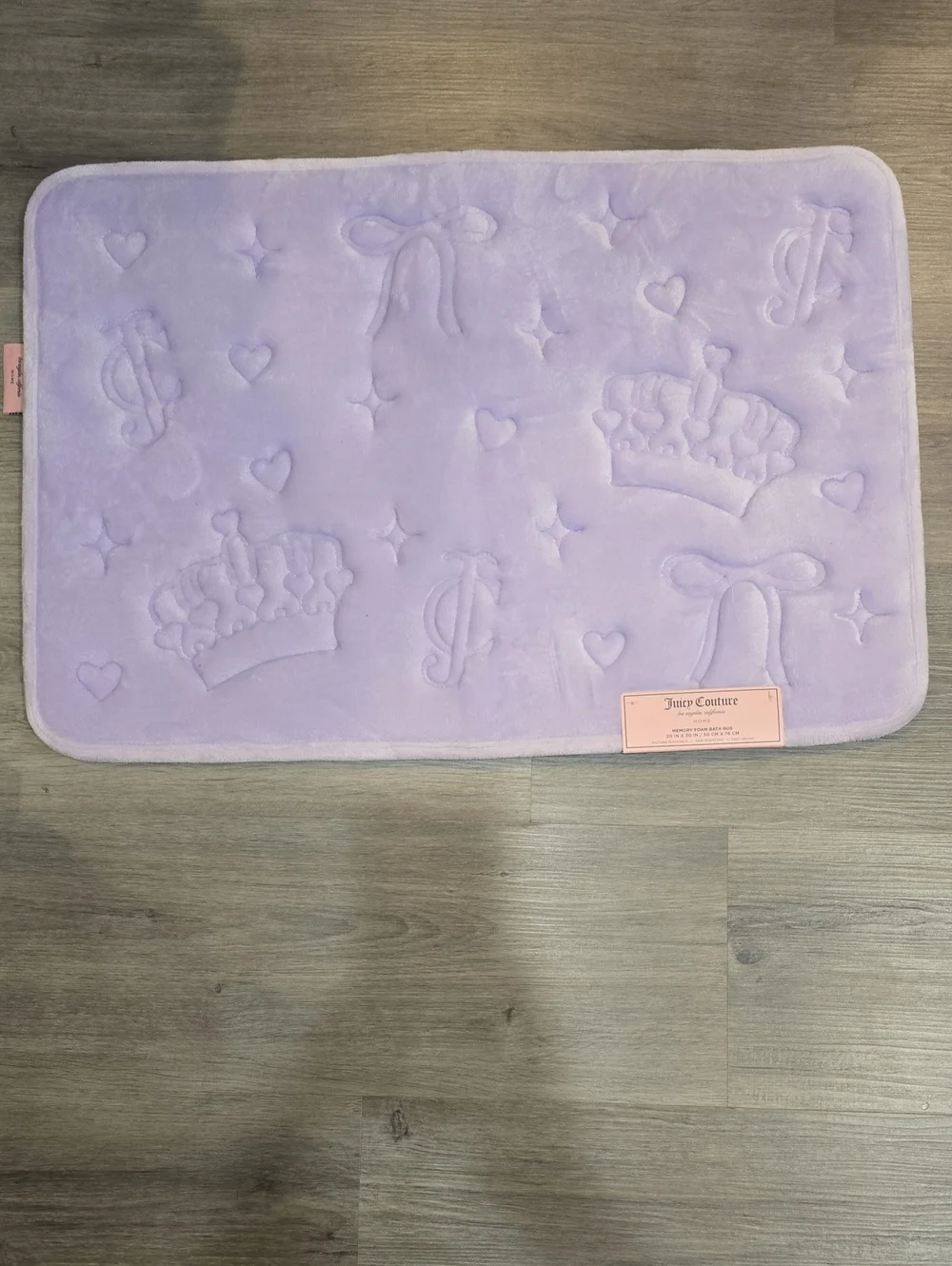 Juicy Couture Home Embossed Logo Crown, Hearts, & Bows Memory Foam Bath Rug